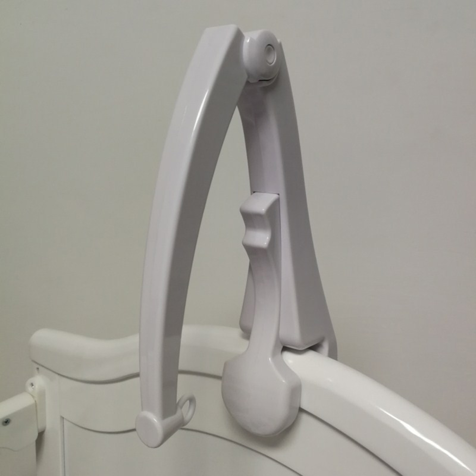 Infant Baby Crib Bell Holder M - Baby Nursery Music recension och pris