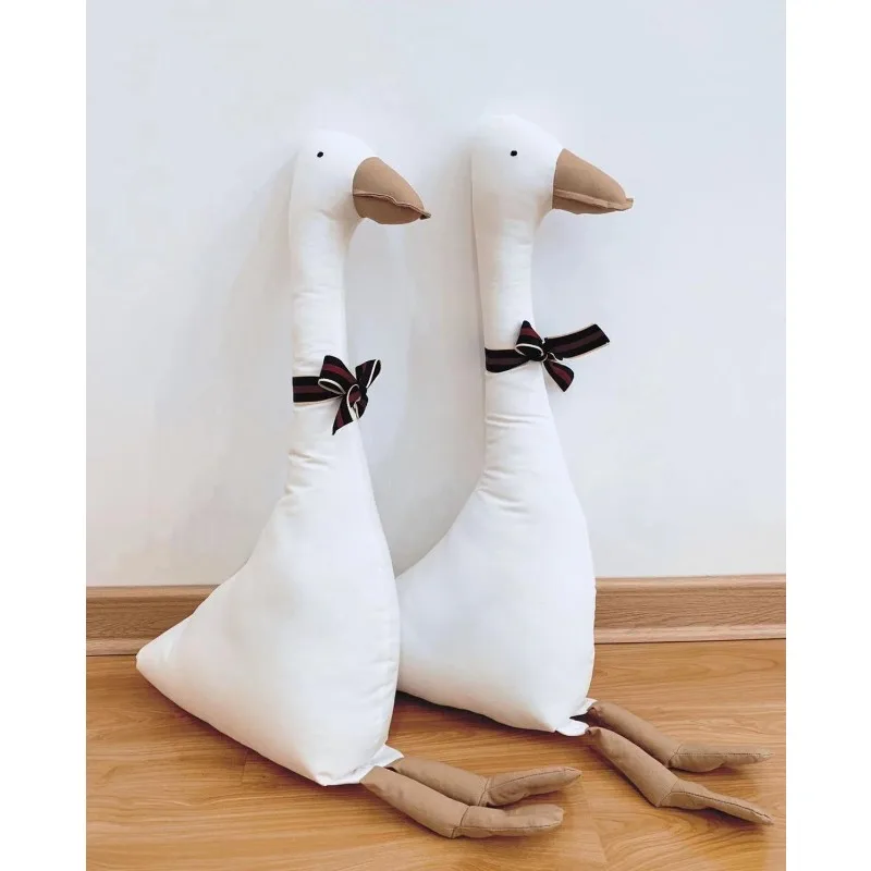 INS Style Fabric Goose Stuffed - Baby Nursery Layout recension och pris