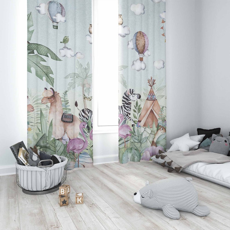 Safari Animals Party Nursery C - Baby Nursery Curtains recension och pris